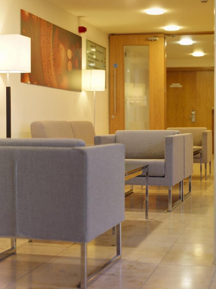 Maldron Hotel Portlaoise Ngoại thất bức ảnh