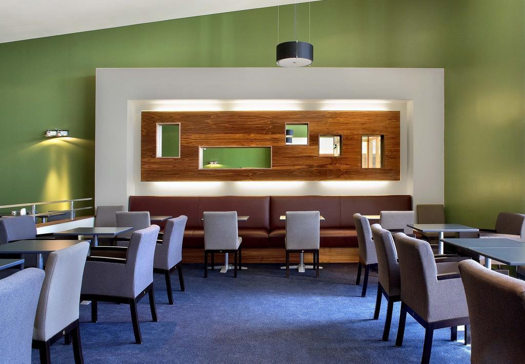 Maldron Hotel Portlaoise Ngoại thất bức ảnh