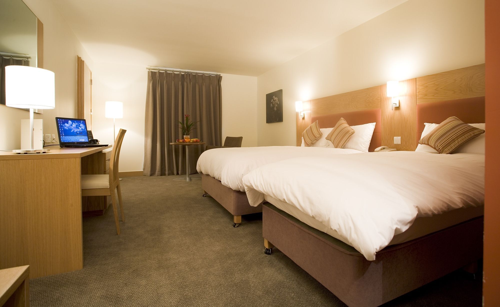 Maldron Hotel Portlaoise Ngoại thất bức ảnh