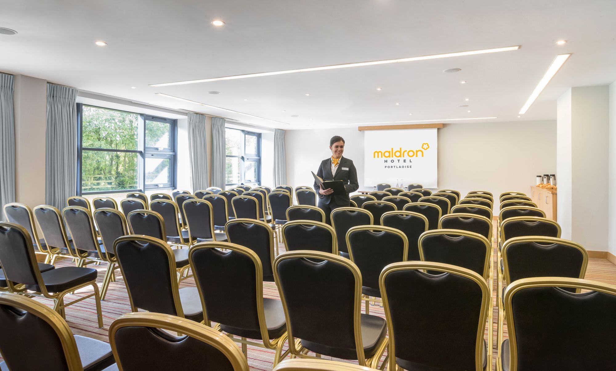 Maldron Hotel Portlaoise Ngoại thất bức ảnh